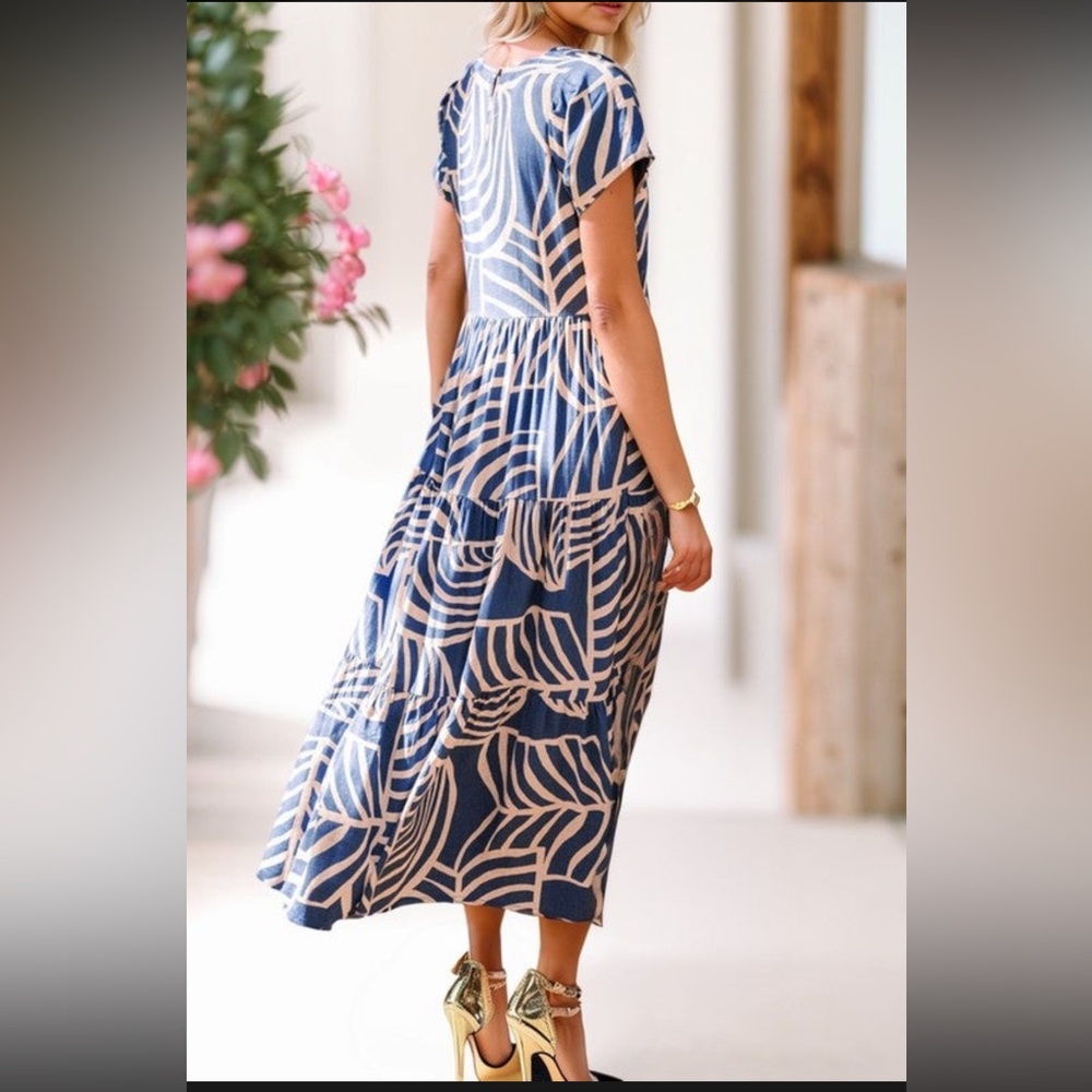 NEW Boho Midi Dress Size Large. - Picture 2 of 2